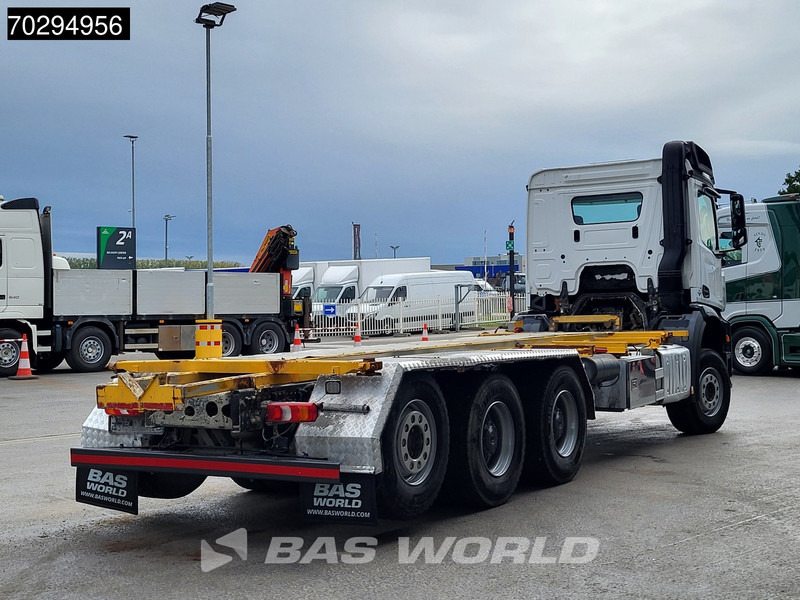 Mercedes-Benz Arocs 3232 Arocs 8X4 LOW Mileage! BDF Big-Axle Lift+Steering-Axle Euro 6 - Container transporter/ Swap body truck: picture 5 Mercedes-Benz Arocs 3232 Arocs 8X4 LOW Mileage! BDF Big-Axle Lift+Steering-Axle Euro 6 - Container transporter/ Swap body truck: picture 5