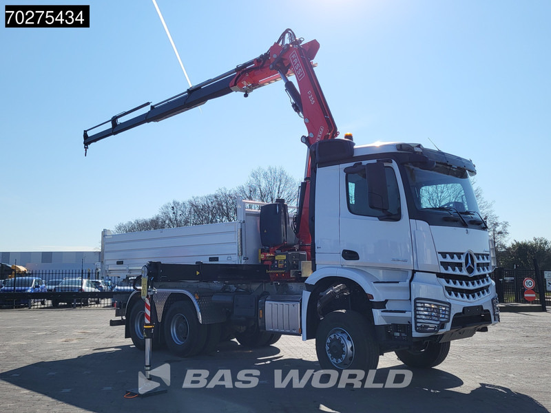 Mercedes-Benz Arocs 3348 6X6 Fassi F255A.2.24 xe-dynamic Kran Dreiseitenkipper Navi Euro 6 - Tipper, Crane truck: picture 3 Mercedes-Benz Arocs 3348 6X6 Fassi F255A.2.24 xe-dynamic Kran Dreiseitenkipper Navi Euro 6 - Tipper, Crane truck: picture 3