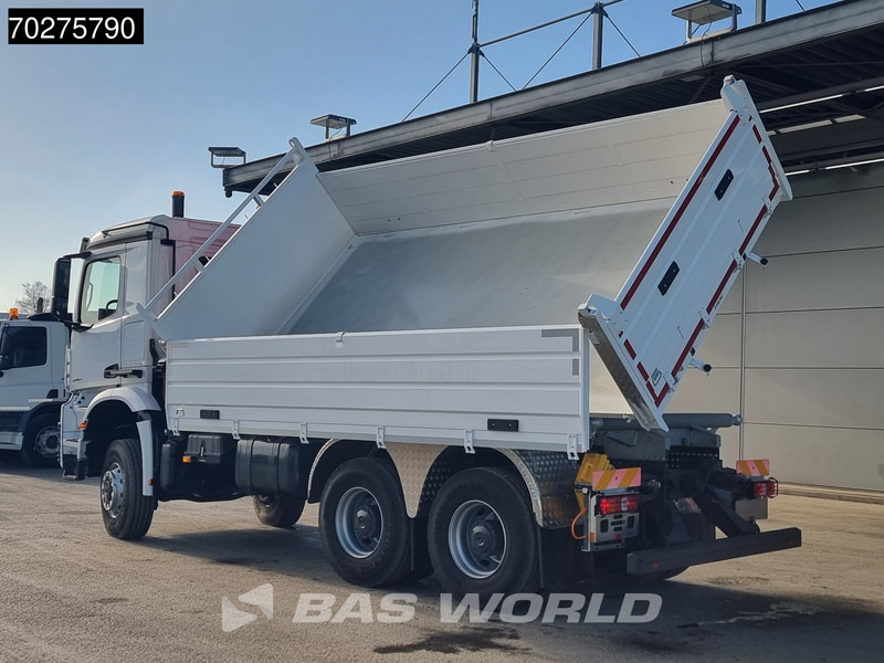 New Tipper, Crane truck Mercedes-Benz Arocs 3348 6X6 Full Steel Retarder Fassi 25T/M Crane Kran Euro 6: picture 16