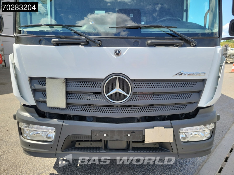 Refrigerator truck Mercedes-Benz Atego 1524 4X2 Ladebordwand Euro 6: picture 10