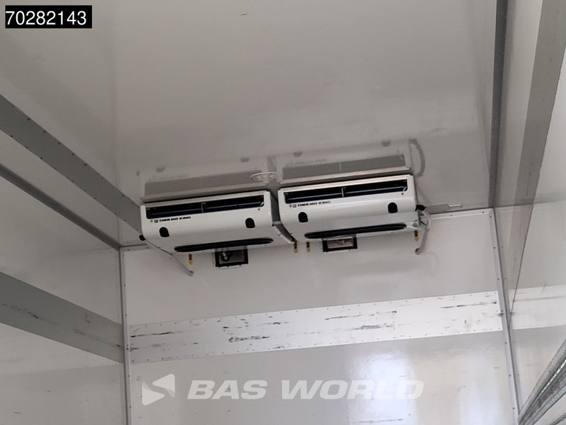 Refrigerator truck Mercedes-Benz Atego 1524 Atego 4X2 15tonner Thermo King T-1200R Ladebordwand Automatic Euro 6: picture 15 Refrigerator truck Mercedes-Benz Atego 1524 Atego 4X2 15tonner Thermo King T-1200R Ladebordwand Automatic Euro 6: picture 15