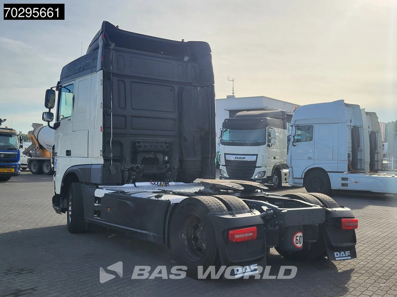 DAF XF 460 XF 4X2 SC ACC LED Euro 6 - Tractor unit: picture 2 DAF XF 460 XF 4X2 SC ACC LED Euro 6 - Tractor unit: picture 2