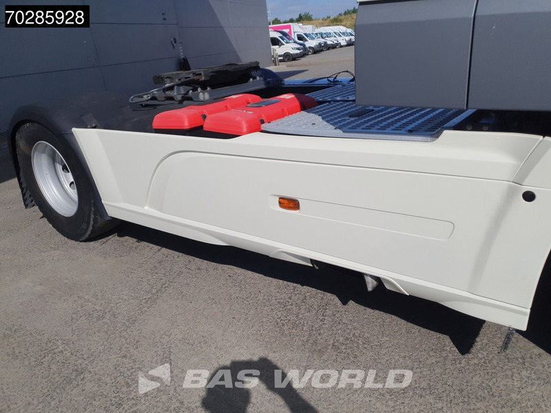 Lease a DAF XF 480 4X2 SC ACC Euro 6 DAF XF 480 4X2 SC ACC Euro 6: picture 12