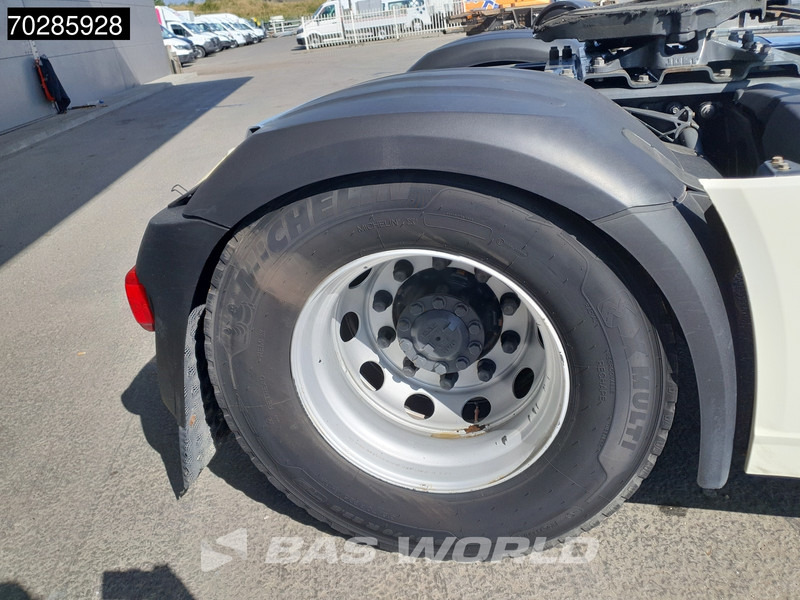 Lease a DAF XF 480 4X2 SC ACC Euro 6 DAF XF 480 4X2 SC ACC Euro 6: picture 13