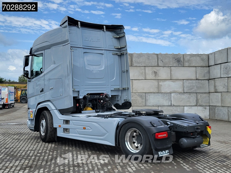 DAF XF 530 4X2 Retarder 2xTanks Standklima LED Euro 6 - Tractor unit: picture 2 DAF XF 530 4X2 Retarder 2xTanks Standklima LED Euro 6 - Tractor unit: picture 2