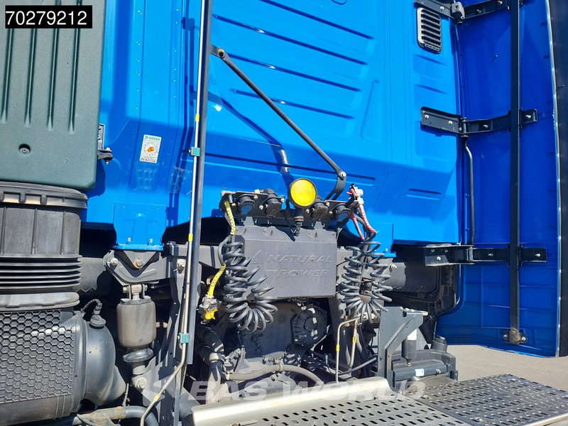 Iveco S-Way 460 4X2 Mega 2x LNG Tanks Retarder ACC Euro 6 - Tractor unit: picture 5 Iveco S-Way 460 4X2 Mega 2x LNG Tanks Retarder ACC Euro 6 - Tractor unit: picture 5