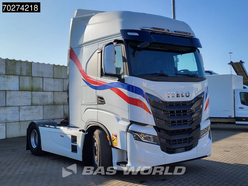 Iveco S-Way S-Way 4X2 Retarder 2x Tanks ACC LED - Tractor unit: picture 3 Iveco S-Way S-Way 4X2 Retarder 2x Tanks ACC LED - Tractor unit: picture 3