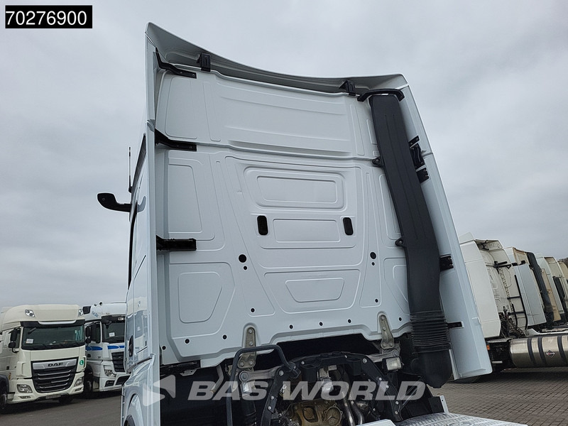 Mercedes-Benz Actros 1842 4X2 Mega Retarder Xenon Mirror cam Euro 6 - Tractor unit: picture 3 Mercedes-Benz Actros 1842 4X2 Mega Retarder Xenon Mirror cam Euro 6 - Tractor unit: picture 3
