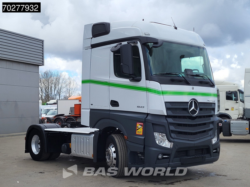 Mercedes-Benz Actros 1843 4X2 StreamSpace Alcoa's ADR - Tractor unit: picture 3 Mercedes-Benz Actros 1843 4X2 StreamSpace Alcoa's ADR - Tractor unit: picture 3
