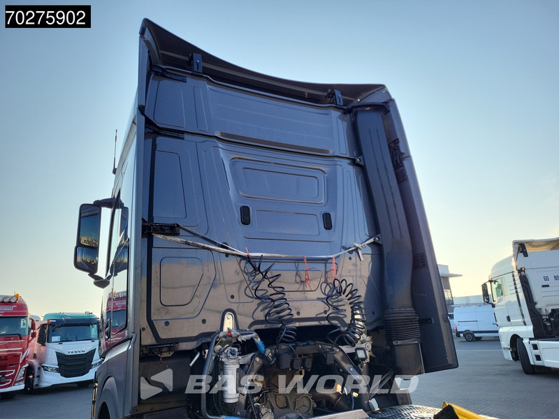 Mercedes-Benz Actros 1851 4X2 BigSpace 2x Tanks - Tractor unit: picture 3 Mercedes-Benz Actros 1851 4X2 BigSpace 2x Tanks - Tractor unit: picture 3