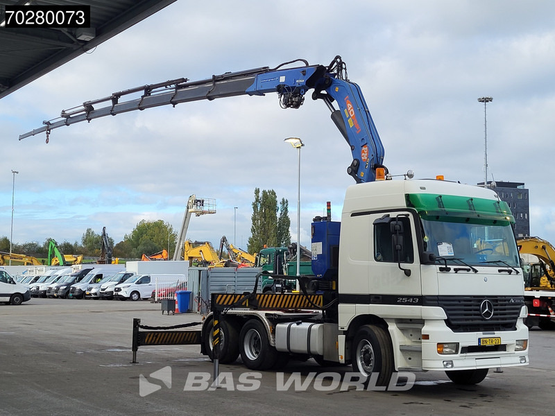Mercedes-Benz Actros 2543 Actros 6X2 NL-Truck Liftachse 3-Pedals Kran 9x Extensions PM 40 SP 2010 + Winch Euro 3 - Tractor unit: picture 3 Mercedes-Benz Actros 2543 Actros 6X2 NL-Truck Liftachse 3-Pedals Kran 9x Extensions PM 40 SP 2010 + Winch Euro 3 - Tractor unit: picture 3