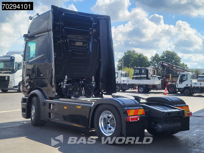 Mercedes-Benz Actros L 1863 4X2 NEW! Retarder Full-Air Leder Standklima 2x Tanks MirrorCam Navi PPC Alcoa's LED Euro 6 - Tractor unit: picture 2 Mercedes-Benz Actros L 1863 4X2 NEW! Retarder Full-Air Leder Standklima 2x Tanks MirrorCam Navi PPC Alcoa's LED Euro 6 - Tractor unit: picture 2