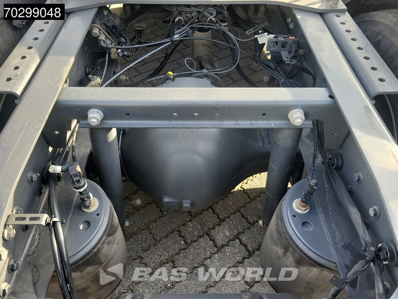 Tractor unit Renault T 520 T 4X2 HIGH Retarder 2xTanks Standklima LED Euro 6: picture 10