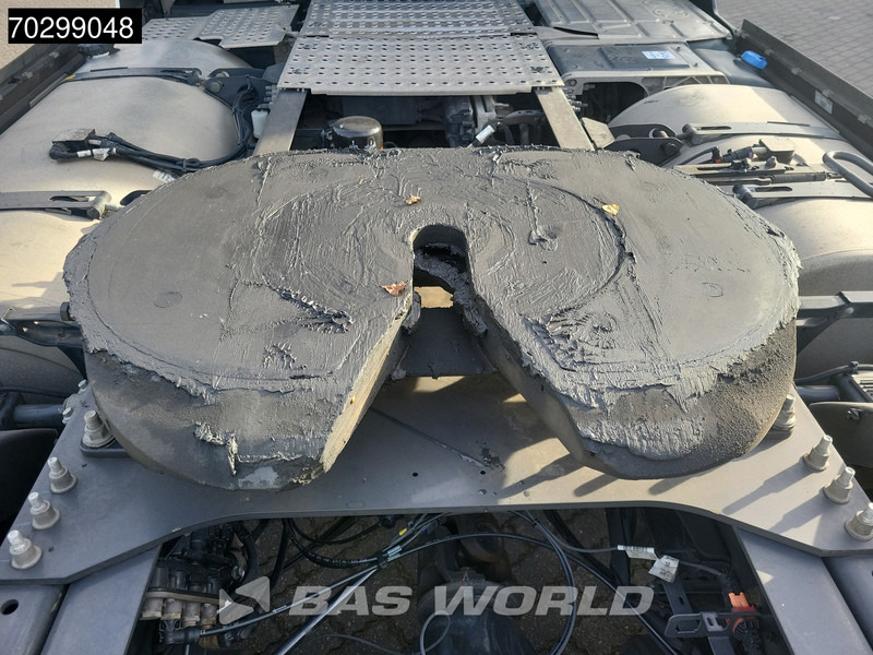 Tractor unit Renault T 520 T 4X2 HIGH Retarder 2xTanks Standklima LED Euro 6: picture 11