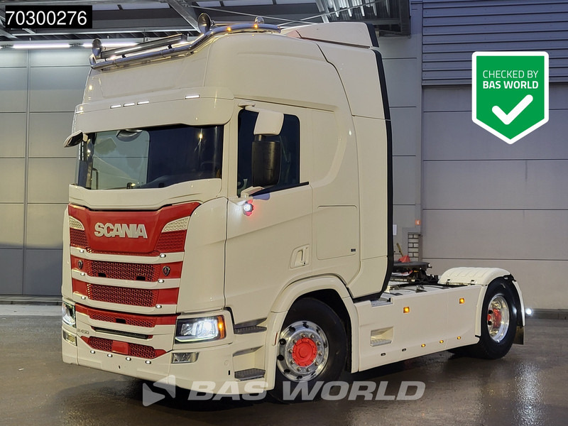 Scania R450 R 4X2 Special Interior! Retarder 2xTanks Leder - Tractor unit: picture 1 Scania R450 R 4X2 Special Interior! Retarder 2xTanks Leder - Tractor unit: picture 1