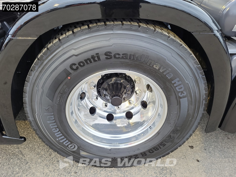 New Tractor unit Scania R770T R 6X2 1 of 1! TUFT Torpedo Full-Air Retarder Liftachse Leder Alcoa's V8 Euro 6: picture 19