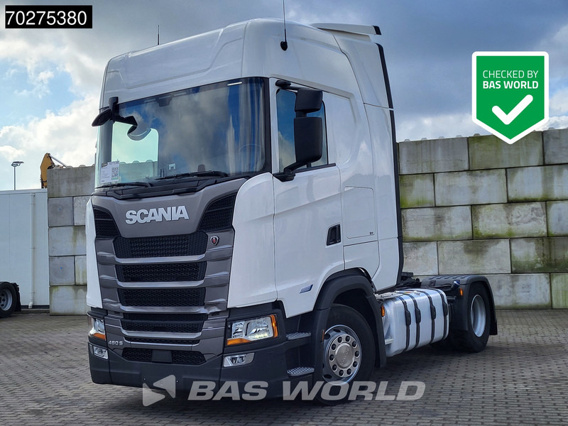Scania S460 4X2 Retarder 2x Tanks ACC - Tractor unit: picture 1 Scania S460 4X2 Retarder 2x Tanks ACC - Tractor unit: picture 1