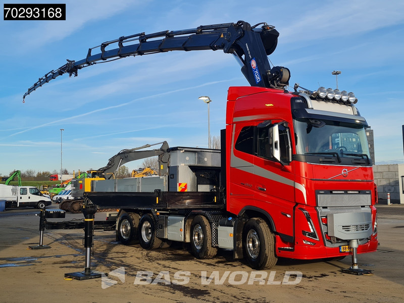 Volvo FH16 650 FH16 8X2 Tractorhead HMF 7020K-RCS Crane + Fly-Jib Lift+Steering Axle Navi ACC - Tractor unit: picture 3 Volvo FH16 650 FH16 8X2 Tractorhead HMF 7020K-RCS Crane + Fly-Jib Lift+Steering Axle Navi ACC - Tractor unit: picture 3