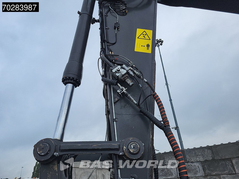 Crawler excavator Volvo EC300 E L: picture 11