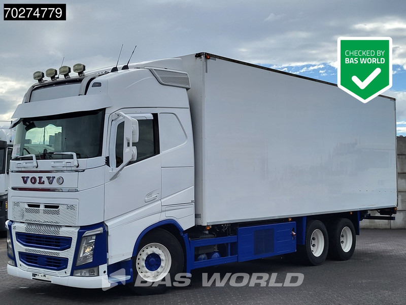 Volvo FH 540 6X2 Thermo-king cooler Lift-Axle Automatic Navi ACC Euro 6 - Refrigerator truck: picture 1 Volvo FH 540 6X2 Thermo-king cooler Lift-Axle Automatic Navi ACC Euro 6 - Refrigerator truck: picture 1