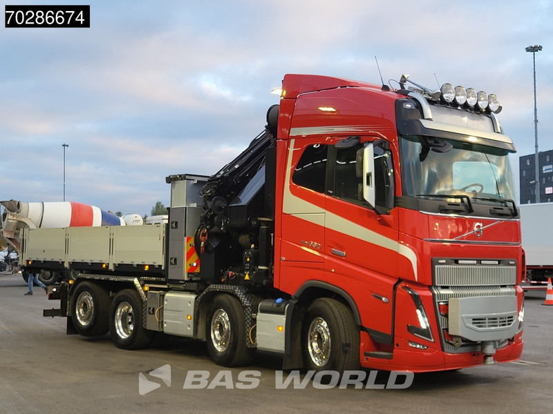 Volvo FH16 650 FH16 8X2 HMF 7020K-RCS Crane + Fly-Jib Lift+Steering-Axle Navi LED ACC Euro 6 - Dropside/ Flatbed truck, Crane truck: picture 2 Volvo FH16 650 FH16 8X2 HMF 7020K-RCS Crane + Fly-Jib Lift+Steering-Axle Navi LED ACC Euro 6 - Dropside/ Flatbed truck, Crane truck: picture 2