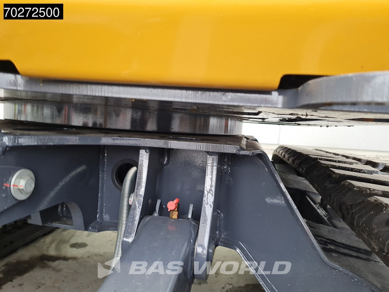 New Mini excavator XCMG XE27 E 2 YEARS FACTORY WARRANTY - KUBOTA ENGINE: picture 19