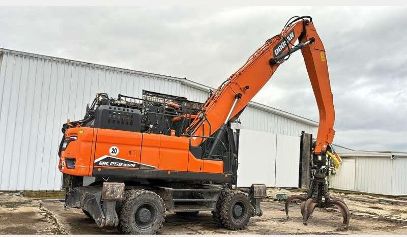 Doosan DX250WMH-7 - Wheel excavator: picture 1 Doosan DX250WMH-7 - Wheel excavator: picture 1