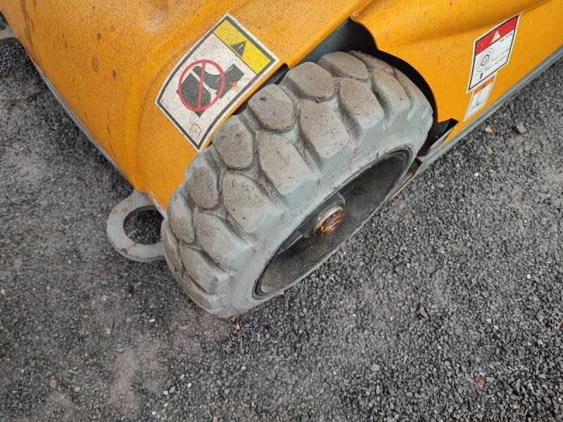 Vertical mast lift Haulotte STAR 10-1: picture 14