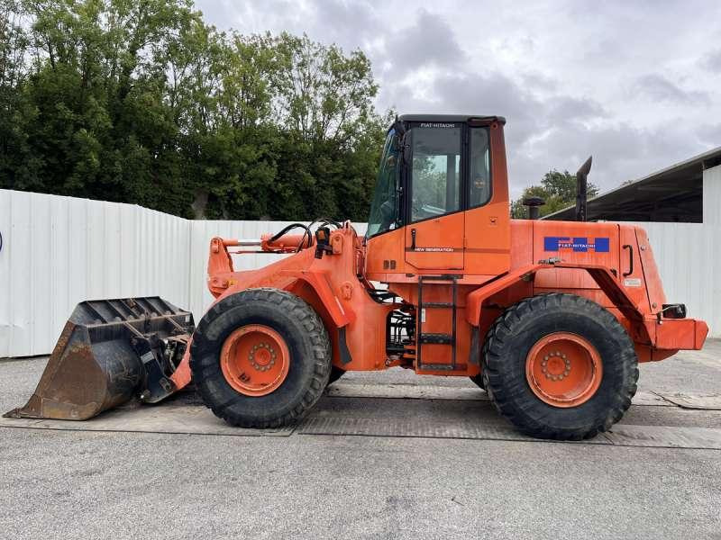 Hitachi W130A - Wheel loader: picture 3 Hitachi W130A - Wheel loader: picture 3