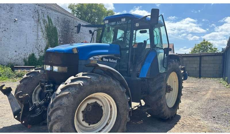 New Holland TM175 - Farm tractor: picture 1 New Holland TM175 - Farm tractor: picture 1