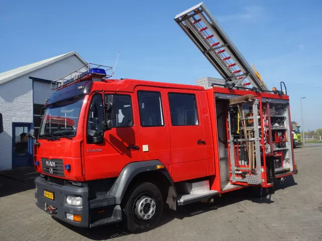 MAN LE 250 godiva pump with holmatro set - Fire truck: picture 2 MAN LE 250 godiva pump with holmatro set - Fire truck: picture 2