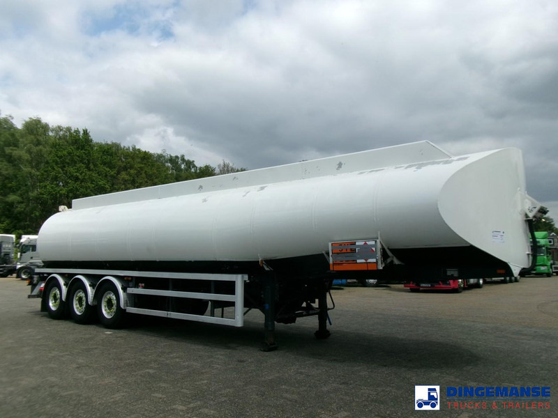 Lakeland Fuel tank alu 42.8 m3 / 6 comp + pump - Tank semi-trailer: picture 2 Lakeland Fuel tank alu 42.8 m3 / 6 comp + pump - Tank semi-trailer: picture 2