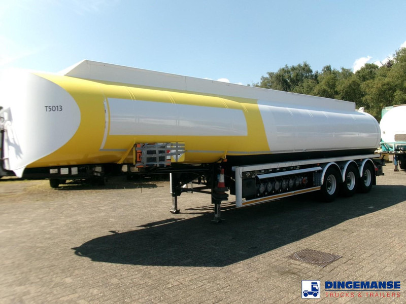 Lakeland Fuel tank alu 43 m3 / 6 comp - Tank semi-trailer: picture 1 Lakeland Fuel tank alu 43 m3 / 6 comp - Tank semi-trailer: picture 1