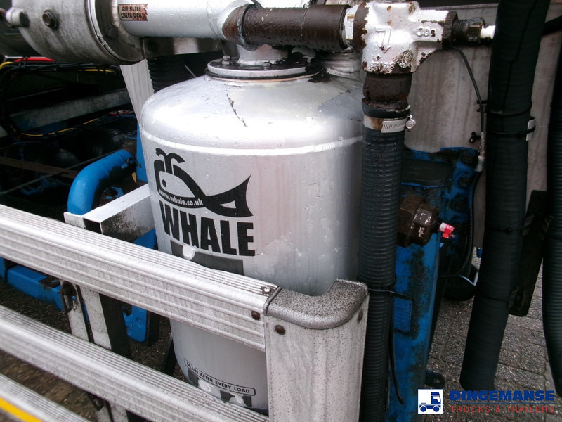 Tank semi-trailer WHALE Vacuum tank inox 30 m3 / 1 comp + pump: picture 13