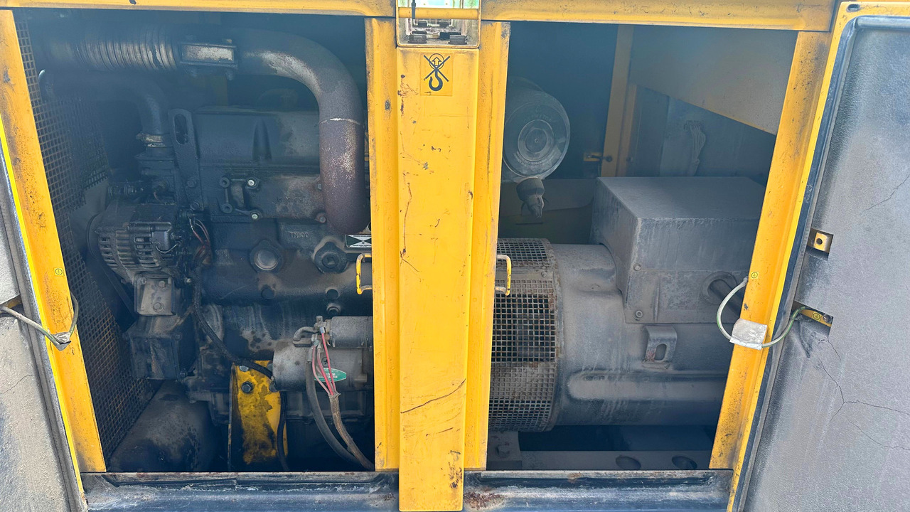 ATLAS Copco QAS 28 Yds BJ 1996 Elektro Stromgenerator Stromaggregat Notstrom - Generator set: picture 5 ATLAS Copco QAS 28 Yds BJ 1996 Elektro Stromgenerator Stromaggregat Notstrom - Generator set: picture 5