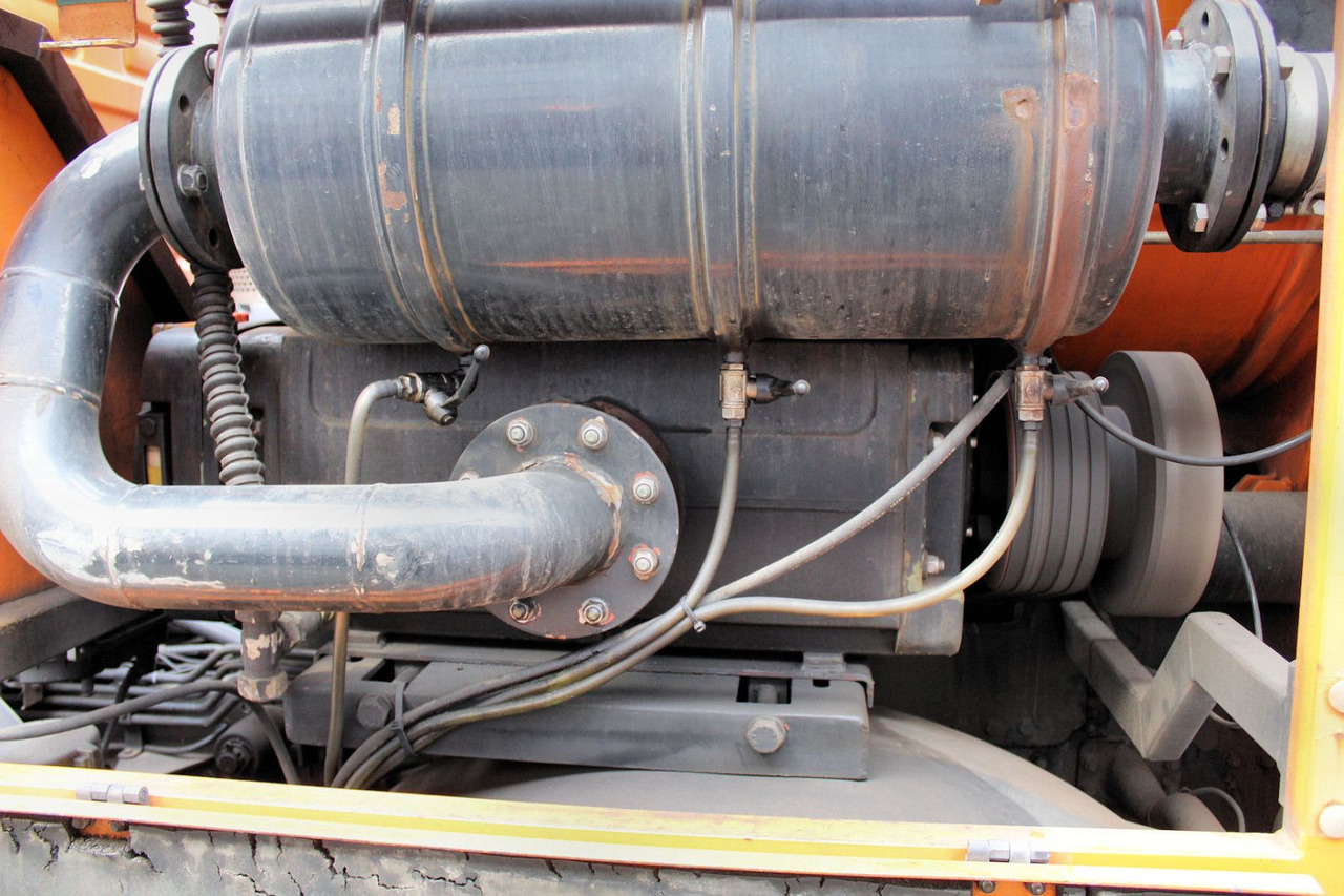 Vacuum truck MAN FE 32.410 A 8x2 Assmann 17m³ Saug u.Druck INOX: picture 8