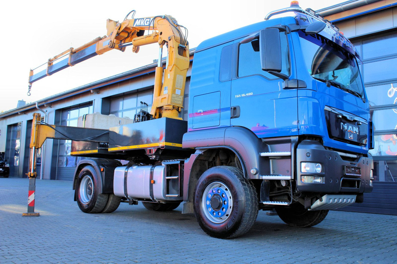 MAN TGS 18.480 4x4 BLS SZM+Pritsche MKG HLK 340 Kran - Dropside/ Flatbed truck, Crane truck: picture 2 MAN TGS 18.480 4x4 BLS SZM+Pritsche MKG HLK 340 Kran - Dropside/ Flatbed truck, Crane truck: picture 2