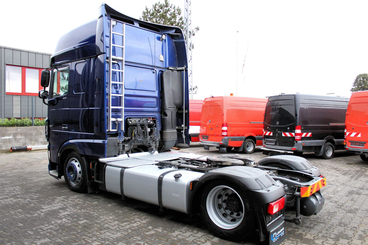 DAF XF 480 FT 4x2 SZM Lowliner !!! TOP !!! - Tractor unit: picture 4 DAF XF 480 FT 4x2 SZM Lowliner !!! TOP !!! - Tractor unit: picture 4