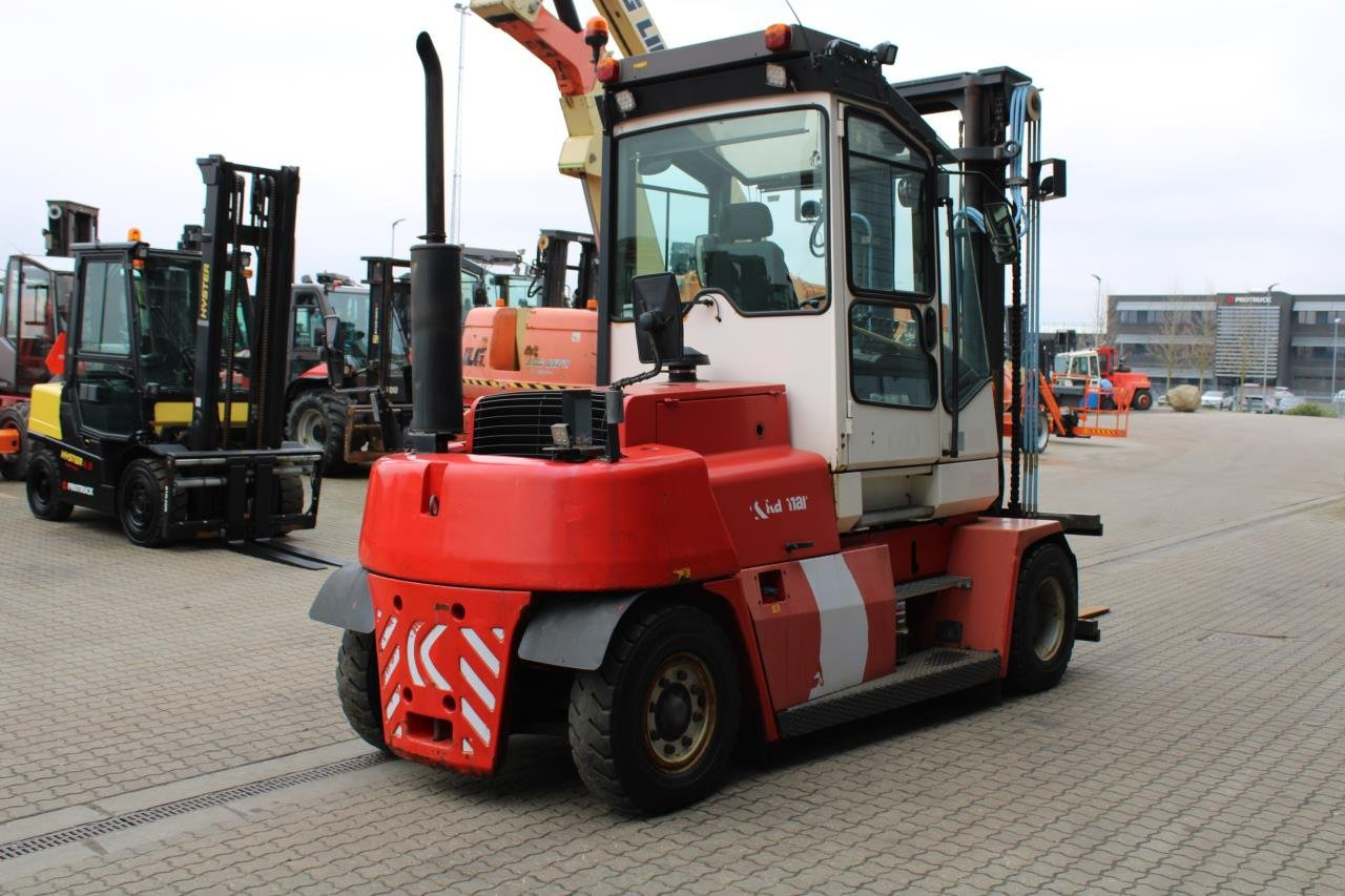Kalmar DCE90-6L - Diesel forklift: picture 3 Kalmar DCE90-6L - Diesel forklift: picture 3