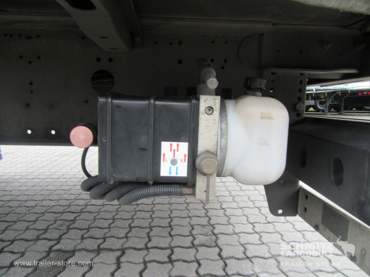 SCHMITZ Auflieger Curtainsider Mega - Curtainsider semi-trailer: picture 4 SCHMITZ Auflieger Curtainsider Mega - Curtainsider semi-trailer: picture 4