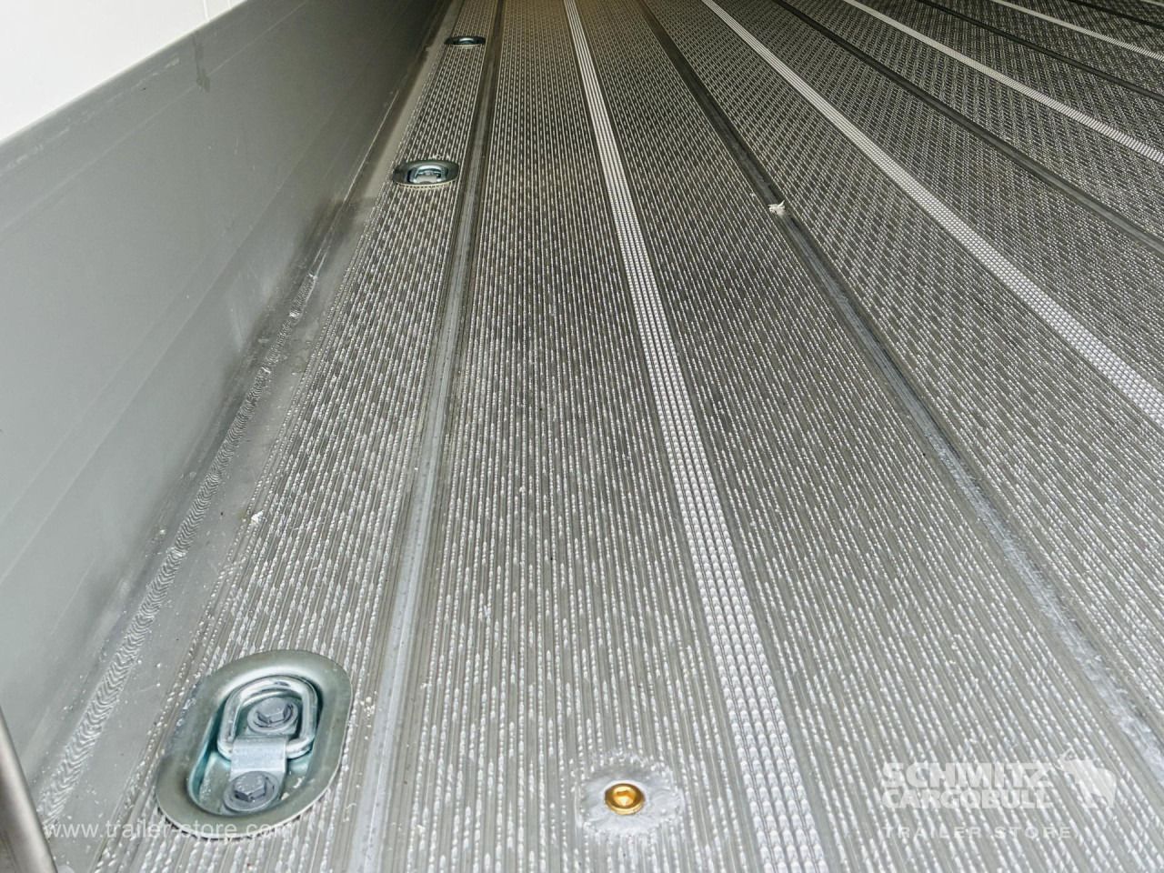 SCHMITZ Auflieger Tiefkühler Multitemp Double deck - Isothermal semi-trailer: picture 4 SCHMITZ Auflieger Tiefkühler Multitemp Double deck - Isothermal semi-trailer: picture 4