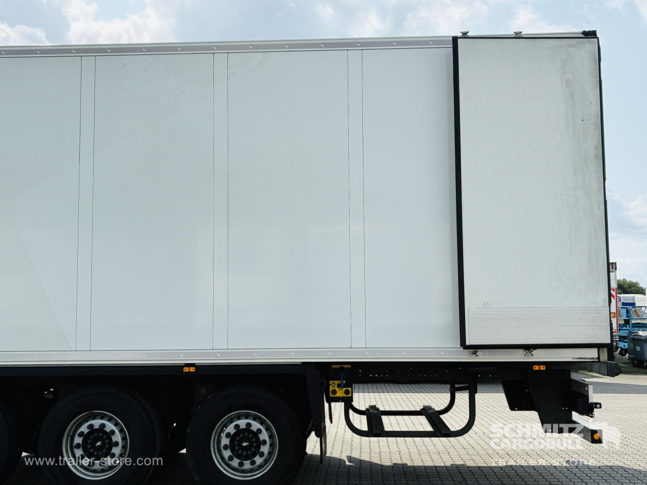 SCHMITZ Auflieger Tiefkühler Standard Double deck - Isothermal semi-trailer: picture 4 SCHMITZ Auflieger Tiefkühler Standard Double deck - Isothermal semi-trailer: picture 4