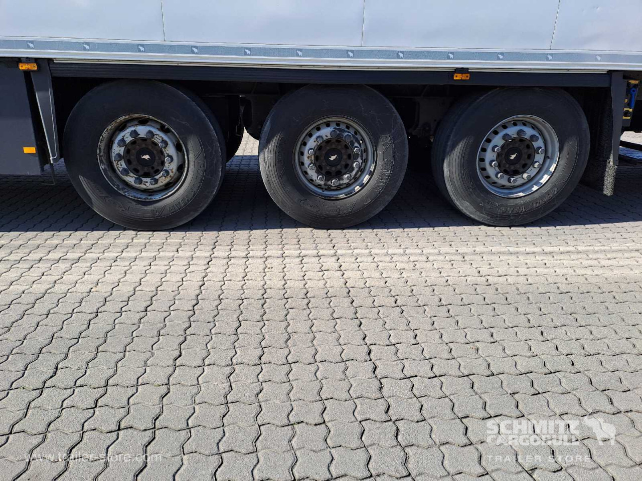 SCHMITZ Auflieger Tiefkühler Standard Double deck - Isothermal semi-trailer: picture 3 SCHMITZ Auflieger Tiefkühler Standard Double deck - Isothermal semi-trailer: picture 3