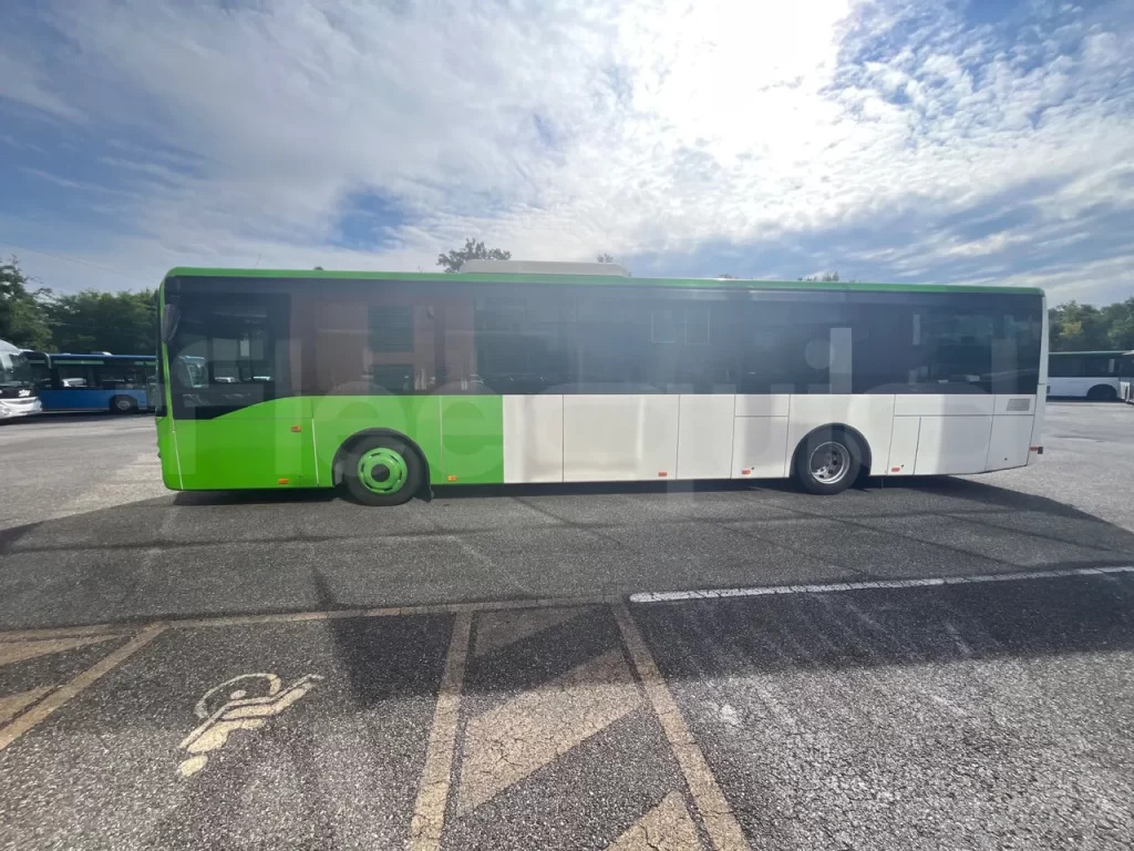 N.1 IVECO CROSSWAY LE – Anno 2014 - Suburban bus: picture 1 N.1 IVECO CROSSWAY LE – Anno 2014 - Suburban bus: picture 1