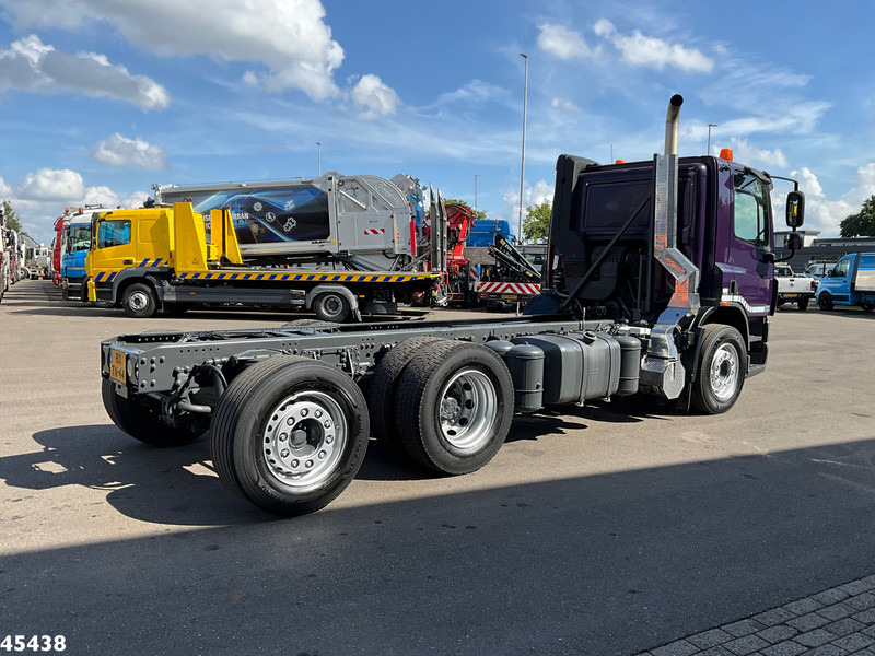 DAF FAN 75 CF 250 Chassis cabine with PTO Just 143.864 km! - Cab chassis truck: picture 5 DAF FAN 75 CF 250 Chassis cabine with PTO Just 143.864 km! - Cab chassis truck: picture 5