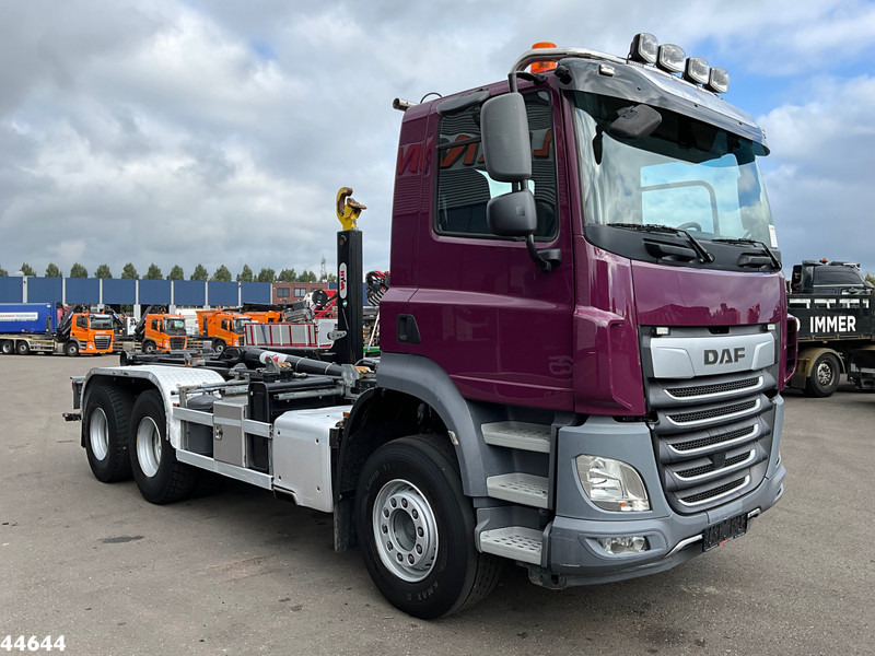 DAF FAT CF 480 6x4 Euro 6 Hyvalift 20 Ton haakarmsysteem Just 88.552 km! - Hook lift truck: picture 3 DAF FAT CF 480 6x4 Euro 6 Hyvalift 20 Ton haakarmsysteem Just 88.552 km! - Hook lift truck: picture 3