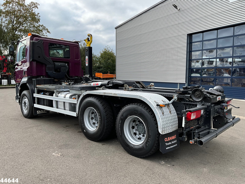 DAF FAT CF 480 6x4 Euro 6 Hyvalift 20 Ton haakarmsysteem Just 88.552 km! - Hook lift truck: picture 4 DAF FAT CF 480 6x4 Euro 6 Hyvalift 20 Ton haakarmsysteem Just 88.552 km! - Hook lift truck: picture 4