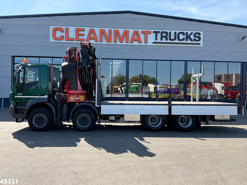 Iveco Trakker AD410T41 Fassi 80 Tonmeter laadkraan + Fly-Jib Just 80.441 Km! - Crane truck: picture 4 Iveco Trakker AD410T41 Fassi 80 Tonmeter laadkraan + Fly-Jib Just 80.441 Km! - Crane truck: picture 4