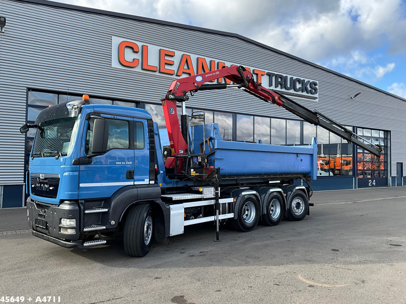 MAN TGS 35.440 8x4 HMF 17 Tonmeter laadkraan - Hook lift truck: picture 1 MAN TGS 35.440 8x4 HMF 17 Tonmeter laadkraan - Hook lift truck: picture 1