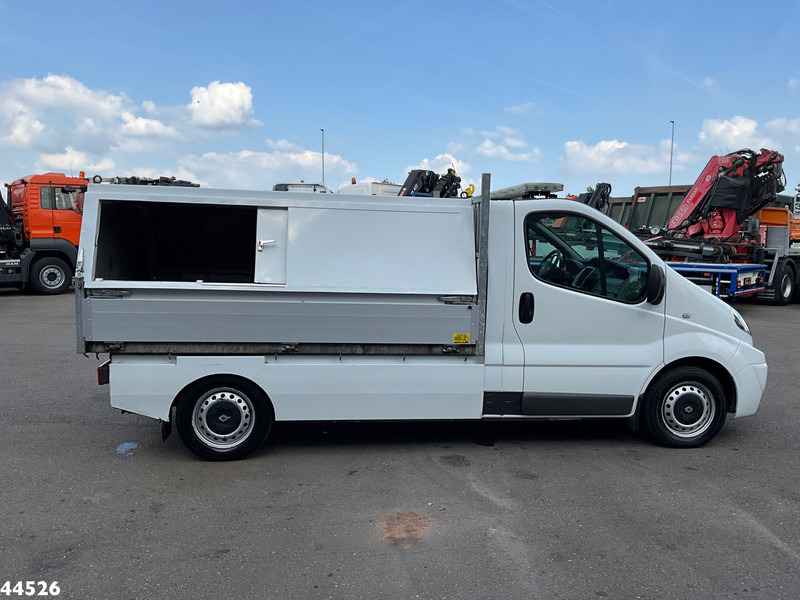 Renault Trafic 2.0 dCi Veeg-vuil kipper - Garbage truck: picture 4 Renault Trafic 2.0 dCi Veeg-vuil kipper - Garbage truck: picture 4